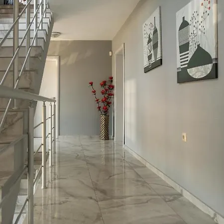 Chalet Calisto Arapya