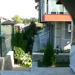 Calisto * Arapya