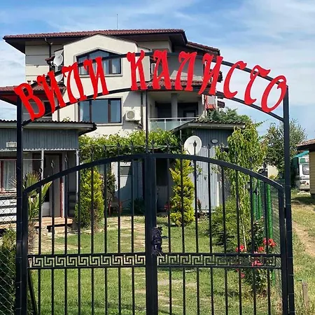 Calisto Σαλέ *