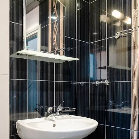 Calisto Chalet Arapya