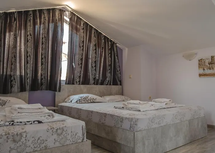 Chalé Calisto Arapya